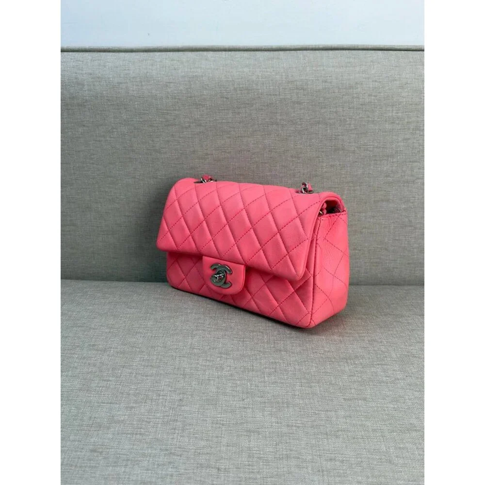 CHANEL 100% authentic